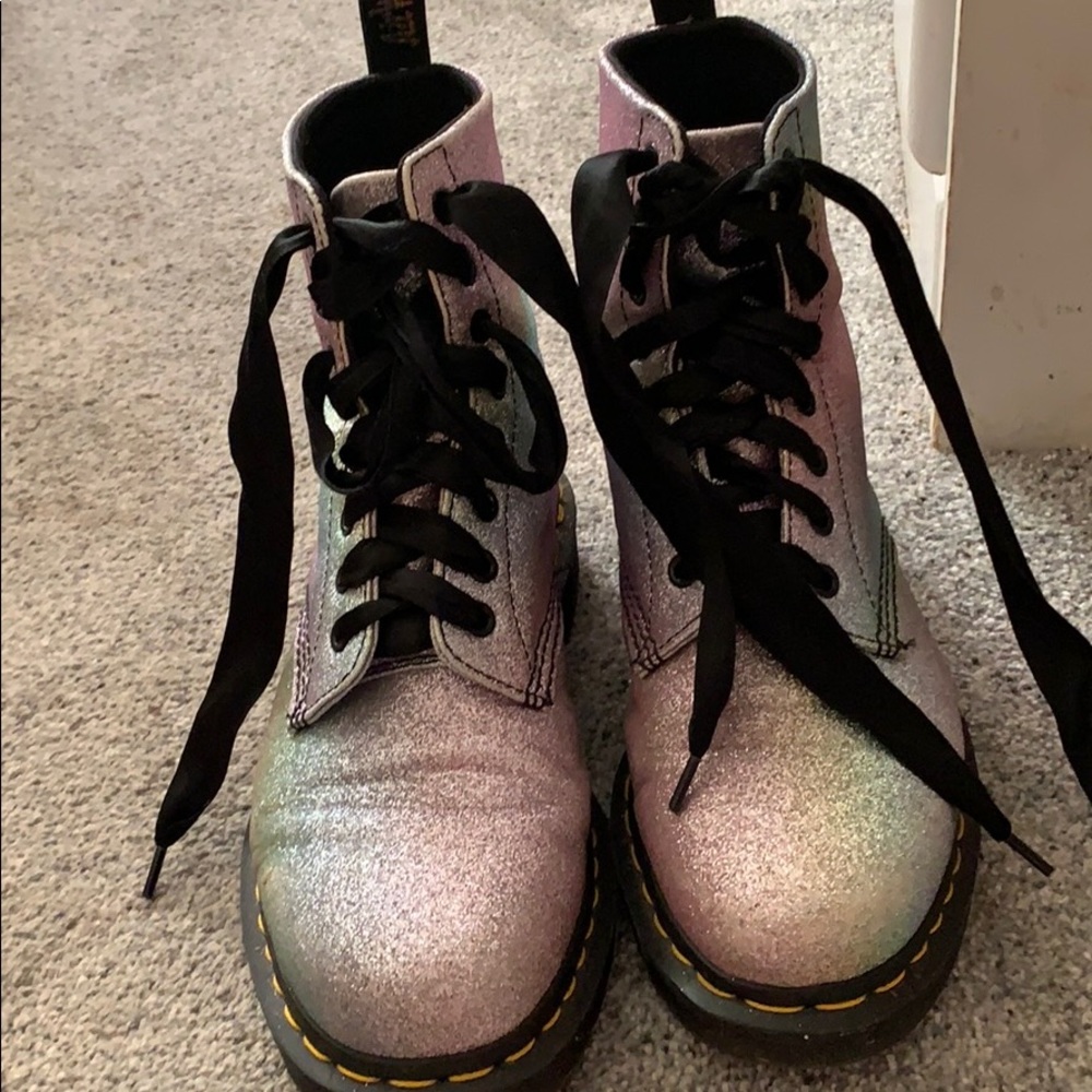 Doc martens rainbow